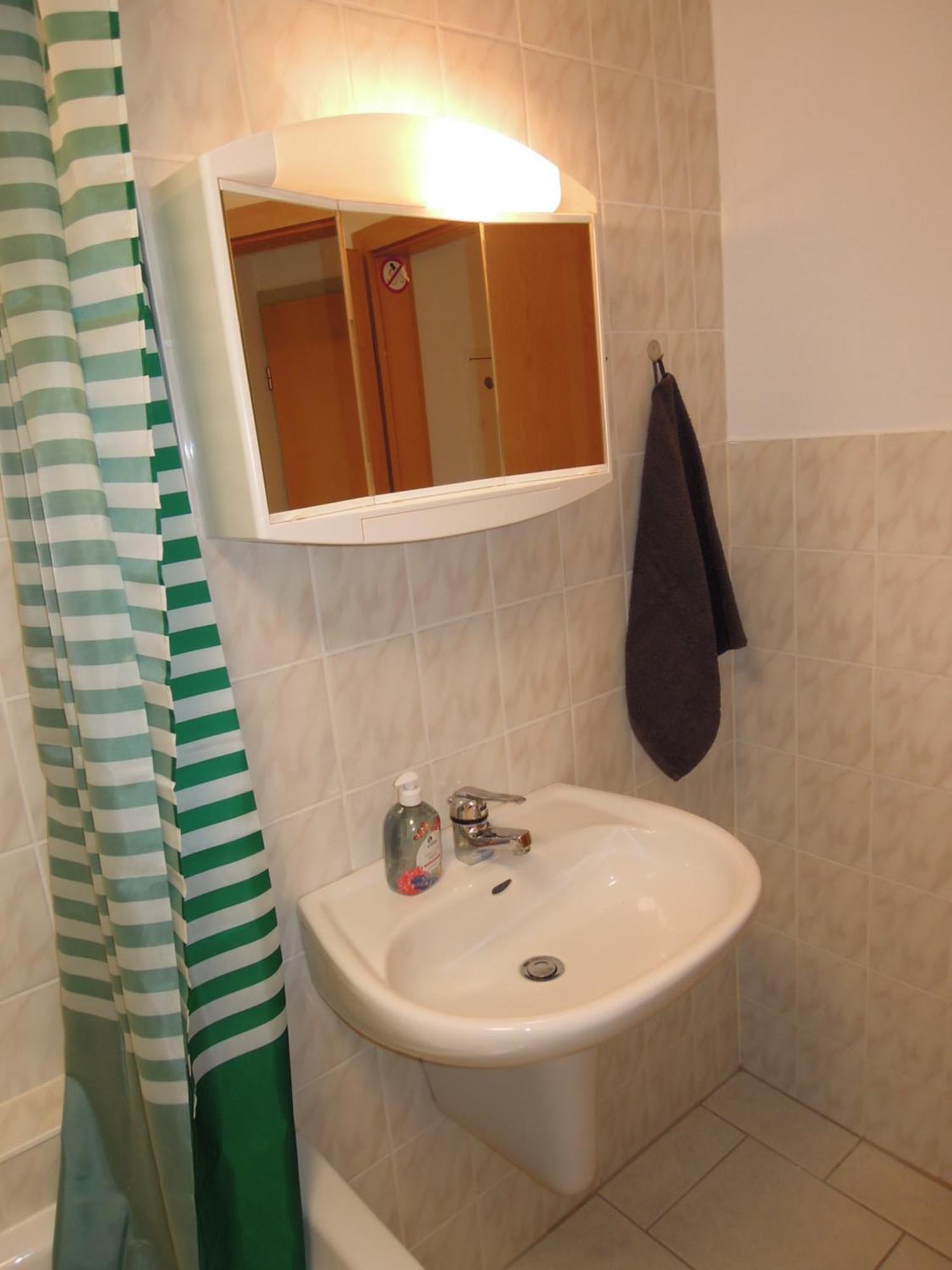 Ferienwohnung Monteurzimmer 2 Haus Арнщат Екстериор снимка